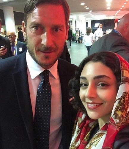هستی مهدوی در کنار فرانچسکو توتی هستی مهدوی در کنار فرانچسکو توتی