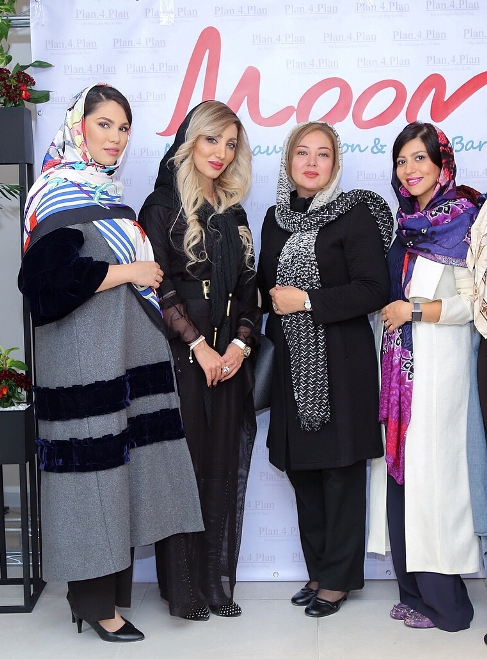 عکس جدید رزیتا غفاری در یک سالن زیبایی عکس جدید رزیتا غفاری در یک سالن زیبایی