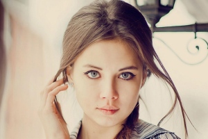 دلیل نگاه کردن به چهره های زیبا و جذاب چیست؟