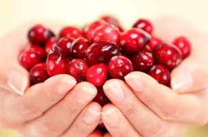 5 دلیل برای خوردن کرنبری