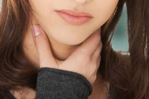احساس توده ای در گلو، به چه علت است؟
