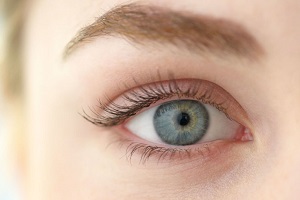 رفع خستگی چشم با یوگای چشم eye yoga