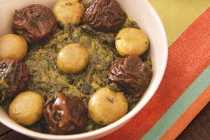 خورش آلو اسفناج را با دستور گیاهخواران درست کنید!