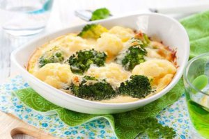 یک شام رژیمی خوش طعم با تخم مرغ و کلم بروکلی!!