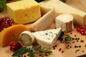 چگونه از پنیر نگهداری کنیم که خراب نشود؟