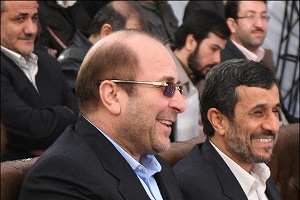 آقای احمدی نژاد باز هم هست