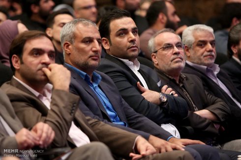 مراسم تجلیل از احسان علیخانی