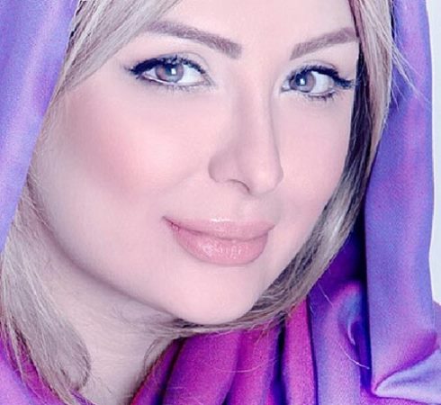 تصویر نیوشا ضیغمی