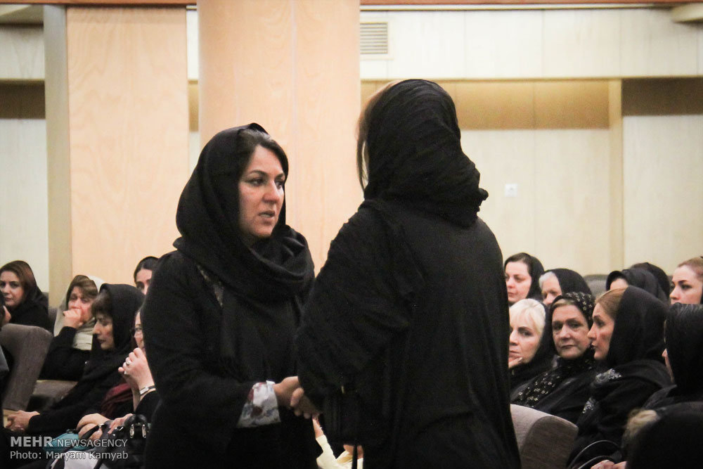 ستاره اسکندری در مجلس ختم هما روستا