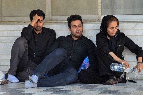 عکس برادر مهرداد اولادی و همسرش