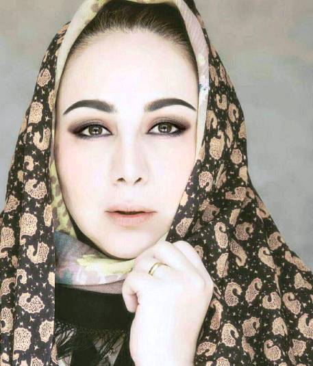 گریم بهنوش بختیاری در فیلم انزوا