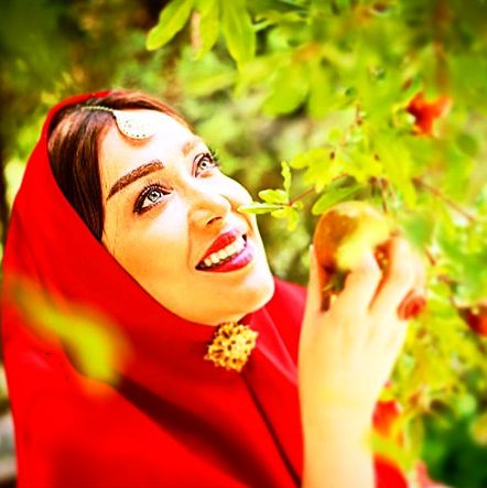 چهره متفاوت سارا منجزی