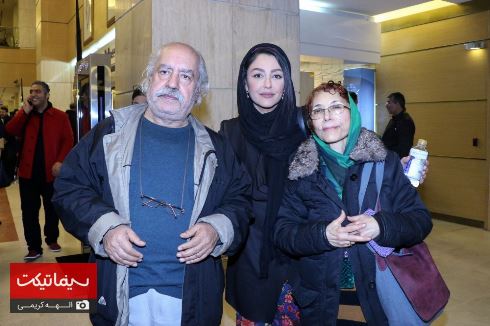 شقایق فراهانی و پدر و مادرش