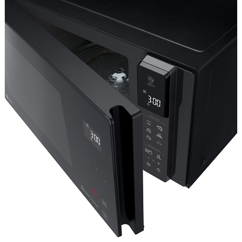 MH6595DIS_Detail1_Black.jpg