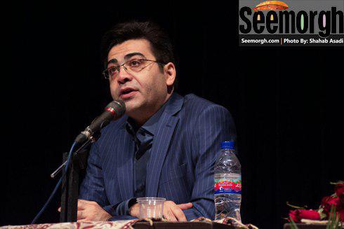 فرزاد حسنی در مراسم بزرگداشت افشین یداللهی
