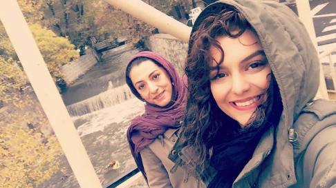 دنیا و درنا دختران رویا تیموریان دنیا و درنا دختران رویا تیموریان