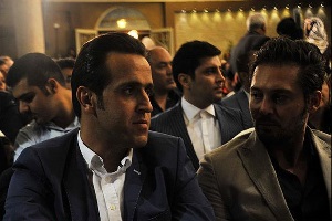 علی کریمی و میناوند در مراسم ظهر عاشورا + عکس
