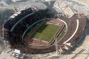 دلایل تغییر ورزشگاه دیدار گسترش فولاد با پرسپولیس