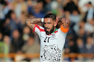 رانندگی اشکان دژاگه در حال مستی! + عکس