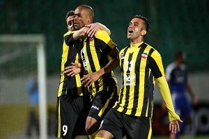 پریرا به گسترش فولاد پیوست