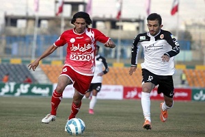 هافبک پرسپولیس به گسترش فولاد پیوست