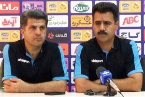 سرمربی استقلال خوزستان: امسال هم در کورس قهرمانی هستیم