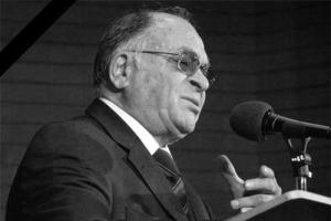برای سالروز تولد محمد نوری: زندگی نامه و آثار 