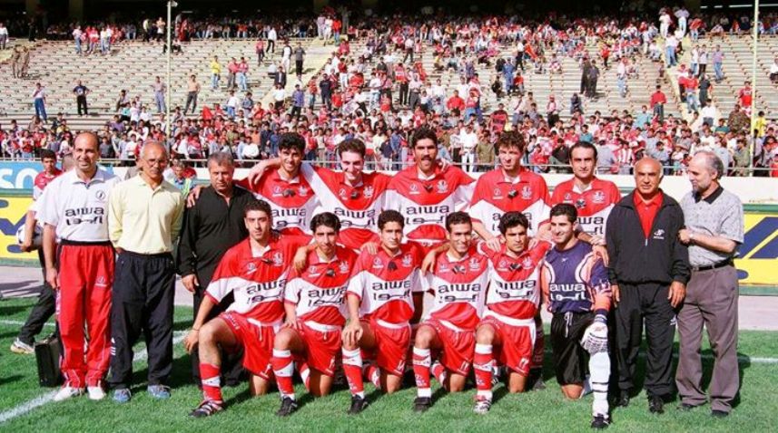 پوستر  پرسپولیس 70