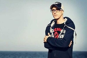 فوت مرتضی پاشایی