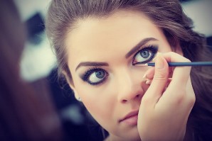 چگونه چشم های زیبا و جذابی داشته باشیم؟
